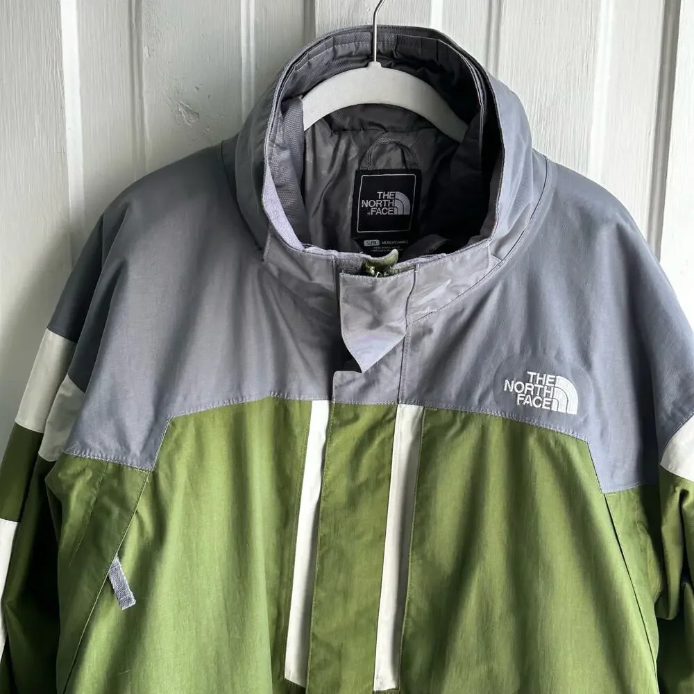The North Face Hyvent 3-in-1 Jacket Zip Out Puffer Liner
